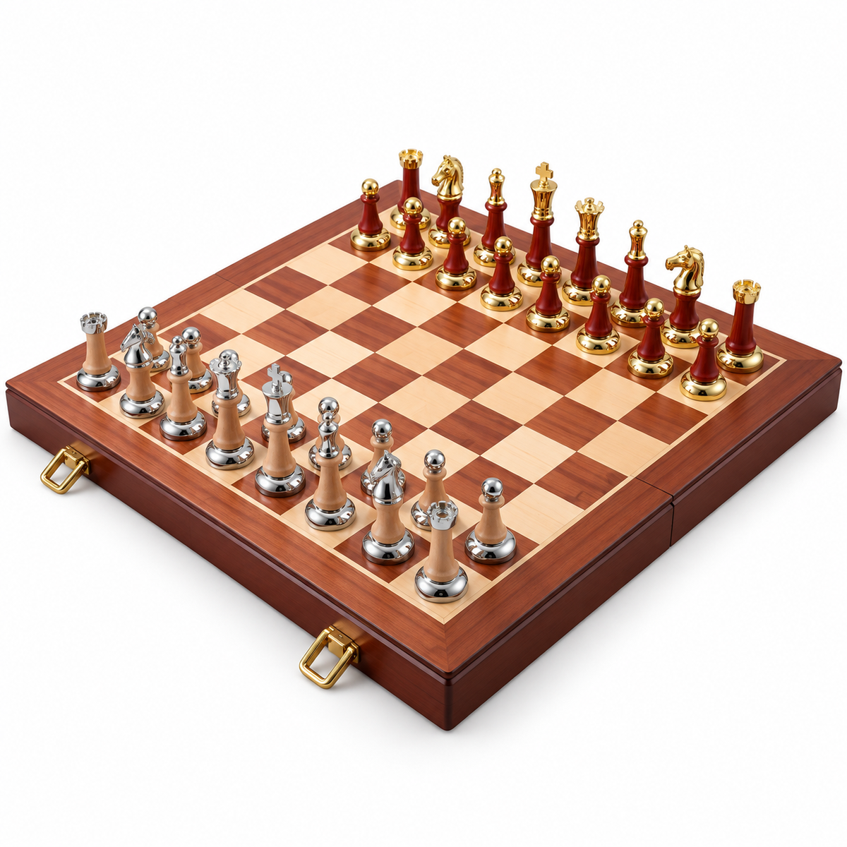 Échiquier pliable en acajou de 45 × 45 cm avec cases claires et acajou veinées, fermoirs dorés et 34 pièces en bois et alliage de zinc aux finitions or et argent.